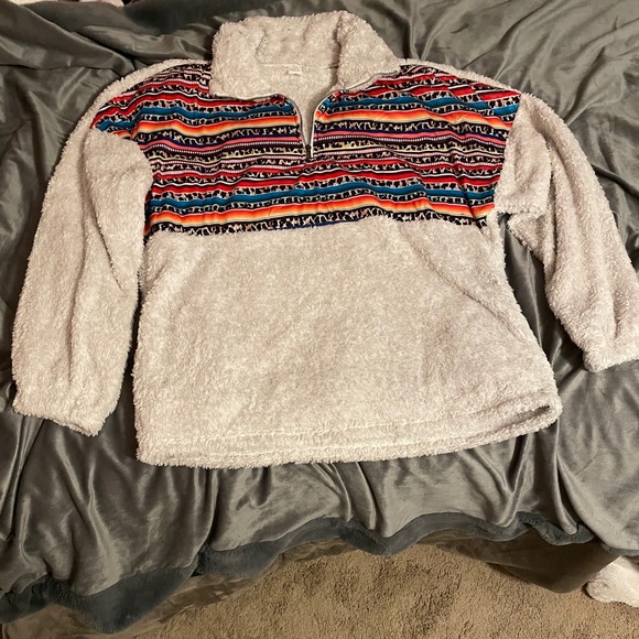 Half zip sherpa pullover - Picture 2 of 3